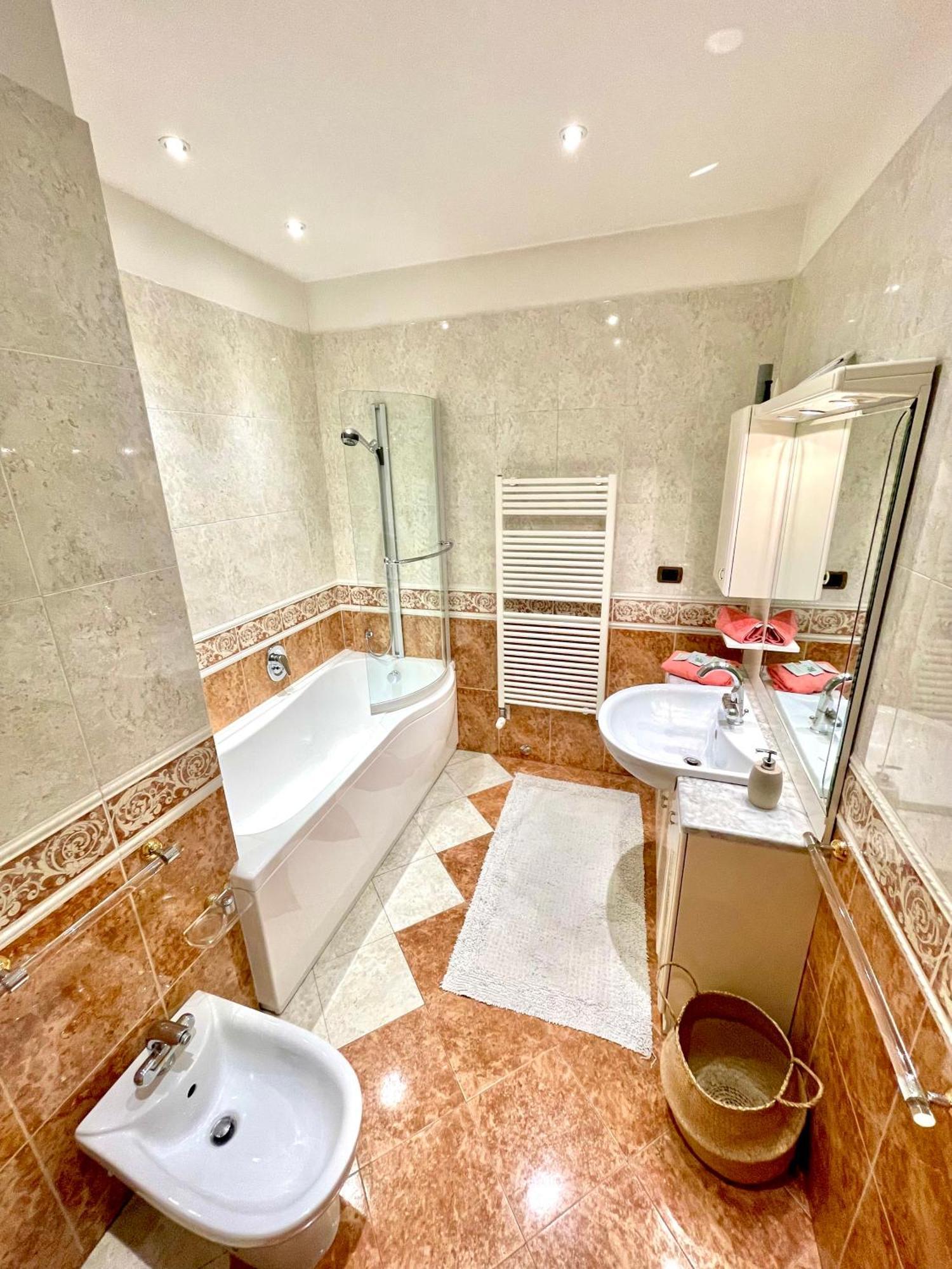 Residenza Rossella * Venice